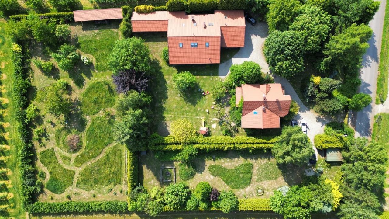 Borowe Kt Villa Варка Екстериор снимка